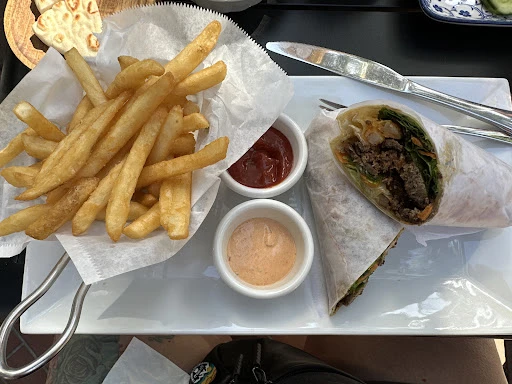 Mimoza Mediterranean Restaurant photo 1